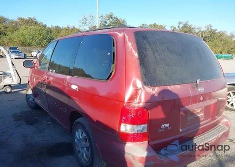 2005 Kia Sedona Ex/Lx z USA, uszkodzony, nr VIN KNDUP131756640377